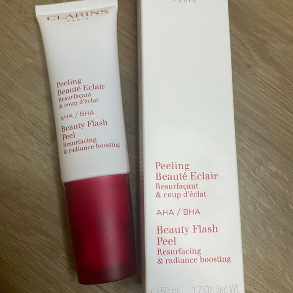 Clarins Beauty Flash Peel - Picture 1 of 7